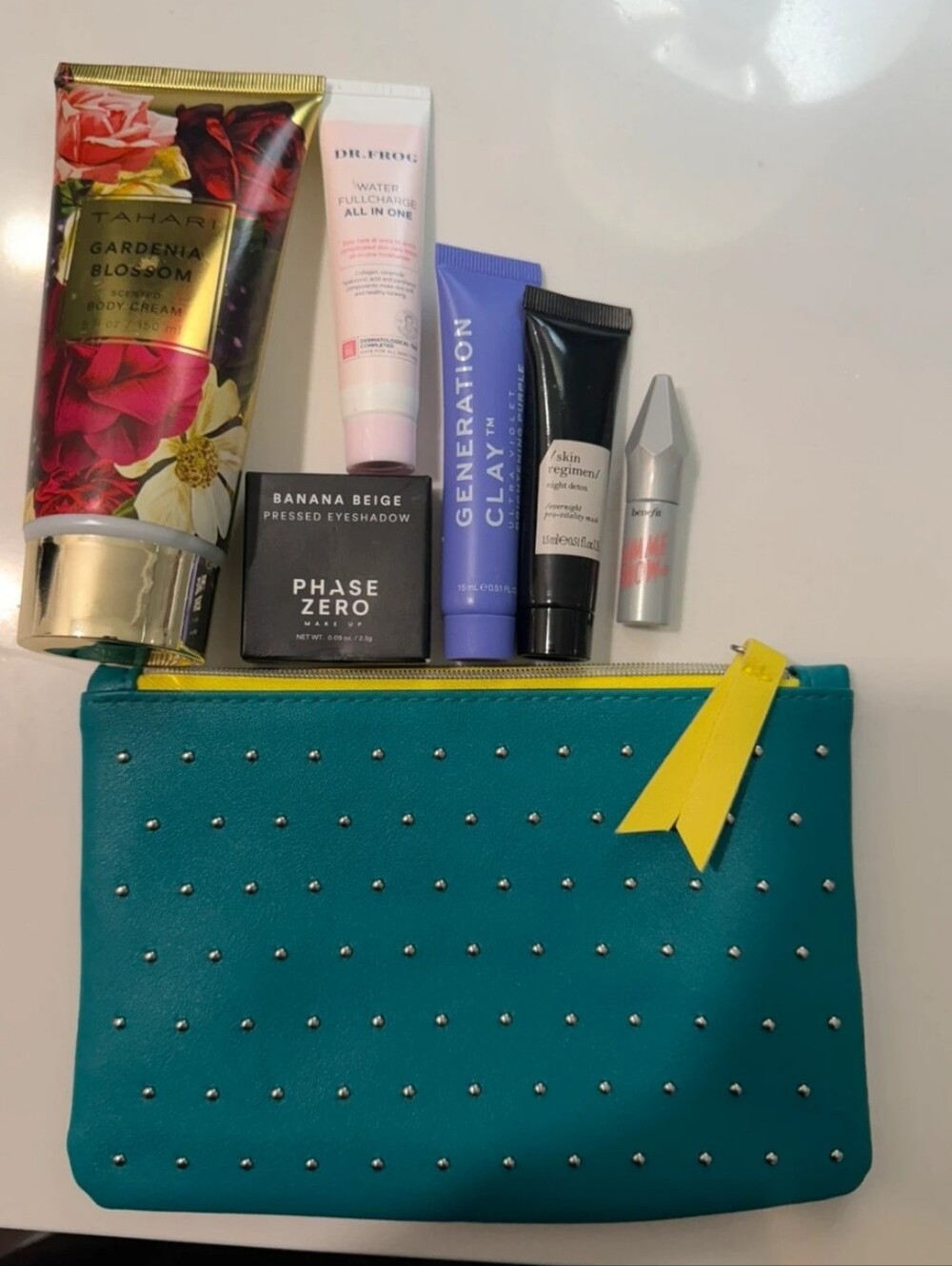 Ipsy Makeup Bag with 6 Amazing Cosmetics, NWT